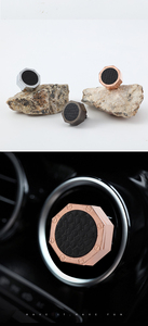 เครื่องกระจายกลิ่นหอมในรถยนต์รูปทรงหกเหลี่ยมสุดหรู โครงอะลูมิเนียมทนทาน ผิวสัมผัสหนังนุ่ม กลิ่นหอมอโรมาสำหรับตกแต่งรถยนต์ - Product Image 6