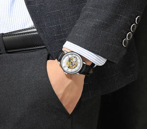 Puede crear un logotipo personalizado. Reloj de pulsera de cuero genuino de alta calidad, retro y sencillo, con movimiento mecánico para hombre. - Product Image 6