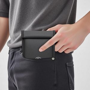 Bolsas Faraday para Teléfonos Móviles 5G, Bloqueador de Señal 4G <span class=keywords><strong>3G</strong></span> GPS, Ignífugas, Impermeables, Antiarañazos, con Correa Desmontable para <span class=keywords><strong>iPhone</strong></span> 17 Pro Max - Product Image 4