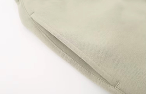 Shorts de survêtement épais 100 % coton de haute qualité pour hommes, avec cordon de serrage, en molleton uni, style décontracté et ample pour la gym - Product Image 4