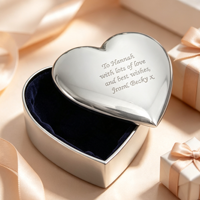 Boîte à bijoux en alliage d'argent gravée sur mesure, finition argent poli, doublure en velours bleu foncé - Luxe personnalisé pour mariage