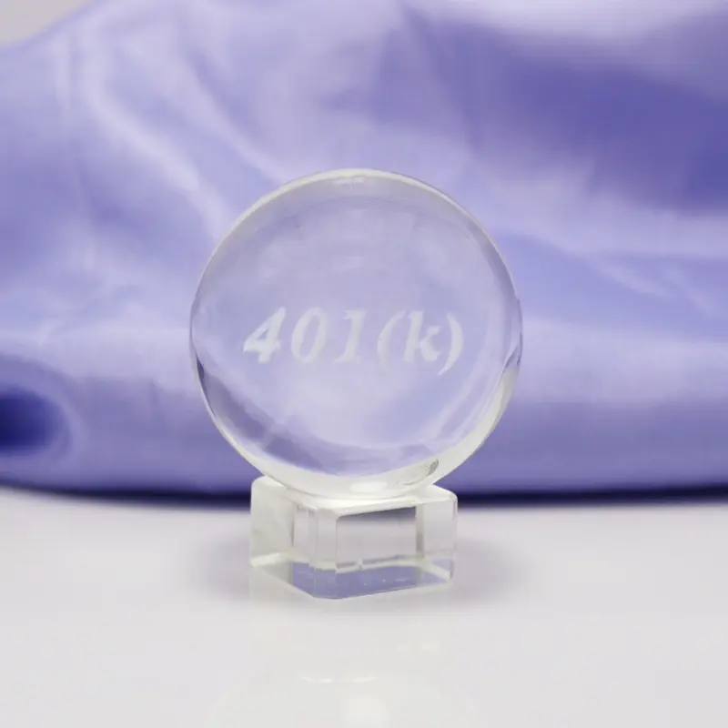 2021 Pujiang Yijia Pabrik Kualitas Tinggi K9 Kristal Dekorasi Bola Harga Pabrik 3D Transparan Di Dalam Ukiran Bola Kristal