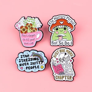 Broche émaillée drôle en forme de grenouille avec citations, épingles de revers, badges pour sacs à dos, accessoires vestimentaires, bijoux animaux, cadeaux pour amis - Product Image 1