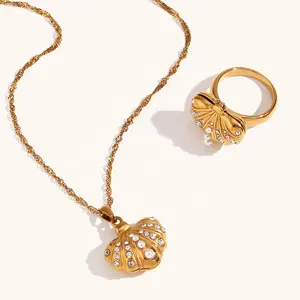Dingran New Design Pearl Crystal Rhinestone Shell Pendant Necklace Gold Plated Pearl Magnetic Jewelry Set