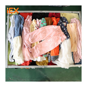 เสื้อผ้าญี่ปุ่น ดูไบ Croptop เสื้อผ้าแบรนด์ Bale ใช้มือสองชุดปาร์ตี้ในก้อนหญิง - Product Image 5