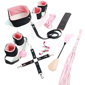 Kit de Bondage de Cuero BDSM al por Mayor para Parejas, con Arnés, Látigo y Accesorios SM para Uso Adulto - Product Image 2