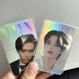 Tarjeta Fotográfica Holográfica <span class=keywords><strong>de</strong></span> <span class=keywords><strong>JIMIN</strong></span>, Tarjeta Coleccionable <span class=keywords><strong>de</strong></span> Kpop Personalizada, Tarjeta Postal <span class=keywords><strong>de</strong></span> Ídolo Kpop - Product Image 1