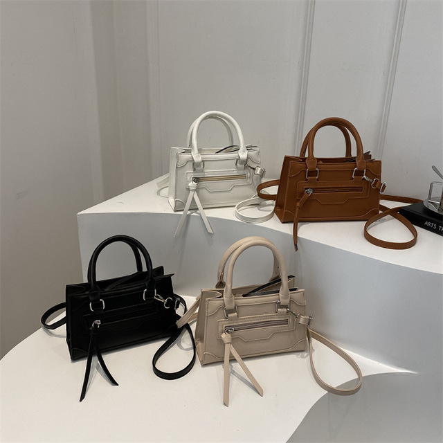 New Autumn/Winter Korean Version Simple Shoulder Crossbody Bag Women's Zipper Handbag Small Square PU Fashion Lady Bag