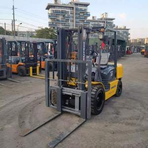 Montacargas de Segunda Mano de 3 Toneladas con Motor Japonés, Contrapesado, Usado, con Motor Diésel de 3 Toneladas para Komatsu FD30 con Mástil de 2 Etapas - Product Image 6
