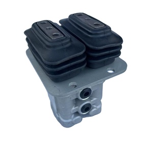 Suku Cadang Excavator EC250D EC300D Katup Pedal Penggerak Katup Pilot Kualitas Bagus VOE14612098 - Product Image 1