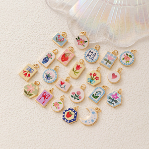 Giardino Dipinto |   Ciondoli in Ottone Placcato Oro 18K per Creazione di Gioielli Fai-da-Te |   Oltre 100 modelli di ciondoli di design dipinti a mano - Product Image 3