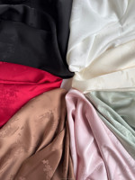 Tissu satiné en polyester et élasthanne, imprimé animal, extensible, doux et de qualité supérieure, pour robes, abayas, hijabs, burqas et châles pour femmes et filles # 1505