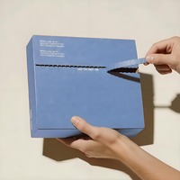 Boîtes d'expédition en carton ondulé recyclables personnalisées avec logo imprimé, fermeture éclair auto-adhésive et bande de déchirement pour l'e-commerce (vente en gros)