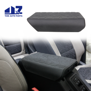 Accesorios Interiores para Automóviles Más Vendidos, Cubierta de Reposabrazos para Consola Central de Automóvil de TPE para Ford Bronco 2021+ - Product Image 2