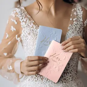 Персонализированные книги для свадебного обета, свадебный подарок для невесты и жениха, его и ее Свадебный блокнот с позолоченным шрифтом, набор из 2 штук