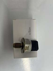 Mitsubishi Fiat Peugeot pour <span class=keywords><strong>Ford</strong></span> Citroen capteur de régulateur de pression de carburant à rampe commune 55PP05-01 1465A034 8C1Q-94280-AA 9665400680 - Product Image 3