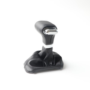 FUXIN - Funda de cuero lavable para palanca de cambios de coche, compatible con la mayoría de los vehículos - Product Image 3