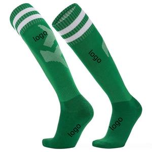 Chaussettes de football pour hommes de haute qualité avec logo personnalisé, antibactériennes, respirantes, antidérapantes, avec broderie - Product Image 2