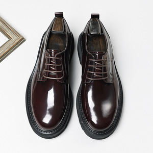 Chaussures habillées formelles pour hommes, style rétro britannique, en cuir brocart gravé, à bout carré, respirantes, grandes tailles, noires, pour mariage - Product Image 3