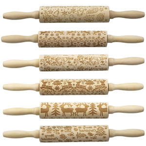 New Design Baking Utensil Christmas Cookie Making Wood Rolling Pin Christmas Wood Roller With Christmas Print