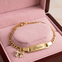 Pulsera con Nombre Personalizado, Joyería para Bebé, Acero Inoxidable Chapado en Oro, Grabado con Nombre, Pulsera con Dije de Mariposa para Bebé