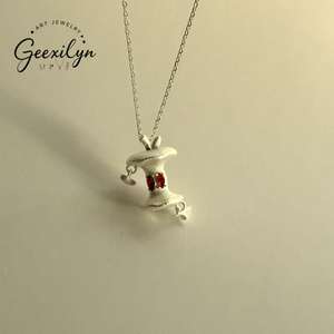 Collier de clavicule pour femme, tendance, style célébrité, avec pendentif pomme géométrique en zircon, nouveau, haut de gamme, micro-inserts en cuivre, collection décembre - Product Image 5