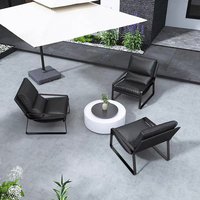 Ensemble de chaises longues d'extérieur commerciales, structure en métal antirouille, chaise de loisirs en cuir PU pour café, salon de thé, bar, restaurant