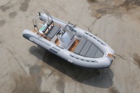 Kapal Pancing kaku serat kaca kecepatan tinggi 4.8m, kapal olahraga Yacht PVC Hypalon 1.2mm untuk kekuatan Drifting Outboard