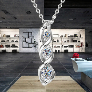 Collier en argent sterling couleur D avec 3 pierres de moissanite en forme d'infini pour femme - Vente en gros directe usine - Product Image 3
