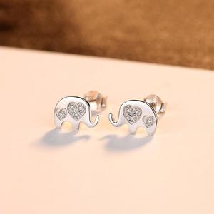 CZCITY Style Coréen Belle Éléphant Boucles <span class=keywords><strong>D</strong></span>'oreilles pour Les Femmes 925 En <span class=keywords><strong>Argent</strong></span> Sterling Boucles <span class=keywords><strong>D</strong></span>'oreilles Stud Nouvelle Mode - Product Image 5