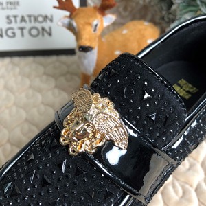 Nuove <span class=keywords><strong>Scarpe</strong></span> Unisex alla Moda con Strass, Stile Coreano, in Pelle PU Nera Lucida con Fibbia Dorata per Bambini e Adulti - Product Image 5