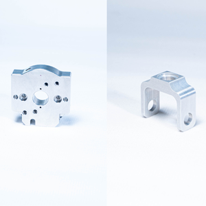 Usinage et tournage CNC de haute précision pour pièces de machines en aluminium |   Fabrication entièrement personnalisée en provenance de Thaïlande - Product Image 1