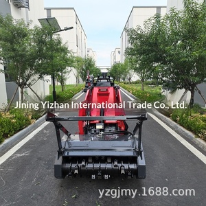 Nouvelle machine de construction compacte sur chenilles pour travaux de génie civil - Product Image 1