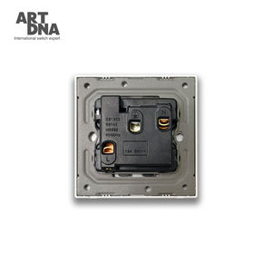 Interrupteurs et prises électriques muraux ARTDNA 13A modernes, modulaires, électriques, effet peau mate, blanc mat - Product Image 4