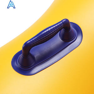 أنبوب سباحة قابل للنفخ من كلوريد البولي فينيل على شكل مثلث لحلقة تزلج مائية متينة سميكة مع مقابض - Product Image 5