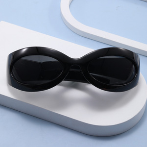 Xsy Red Oval Sunglasses <b>Small</b> Frame <b>Mirrored</b> Lens UV400 Protection Sports Eyewear - Product Image 3