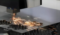 Machine de découpe laser CNC 3000 d'occasion Machine de découpe laser 4015 d'occasion