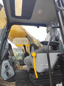 Nueva Excavadora SANY SY215C 205C 200C de 21.5 Toneladas, Excavadora Hidráulica de Orugas Tier 4 con Ancho de Oruga de 600mm 800mm y Acoplador Rápido - Product Image 5