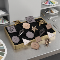 Étiquettes de vêtements écologiques en métal plaqué, design personnalisé, logo en relief 3D, découpe au laser, forme ronde/carrée/rectangulaire, nom de marque