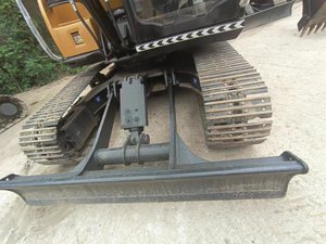 Excavadora Sany SY16C maquinaria de ingeniería y construcción usada - Product Image 5