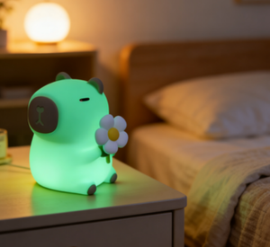 โคมไฟคาปิบาร่าน่ารัก ไฟกลางคืนซิลิโคน LED ชาร์จ USB เปลี่ยนสีได้ โคมไฟข้างเตียงเด็ก โคมไฟรูปสัตว์น่ารักสำหรับห้องเด็ก - Product Image 3