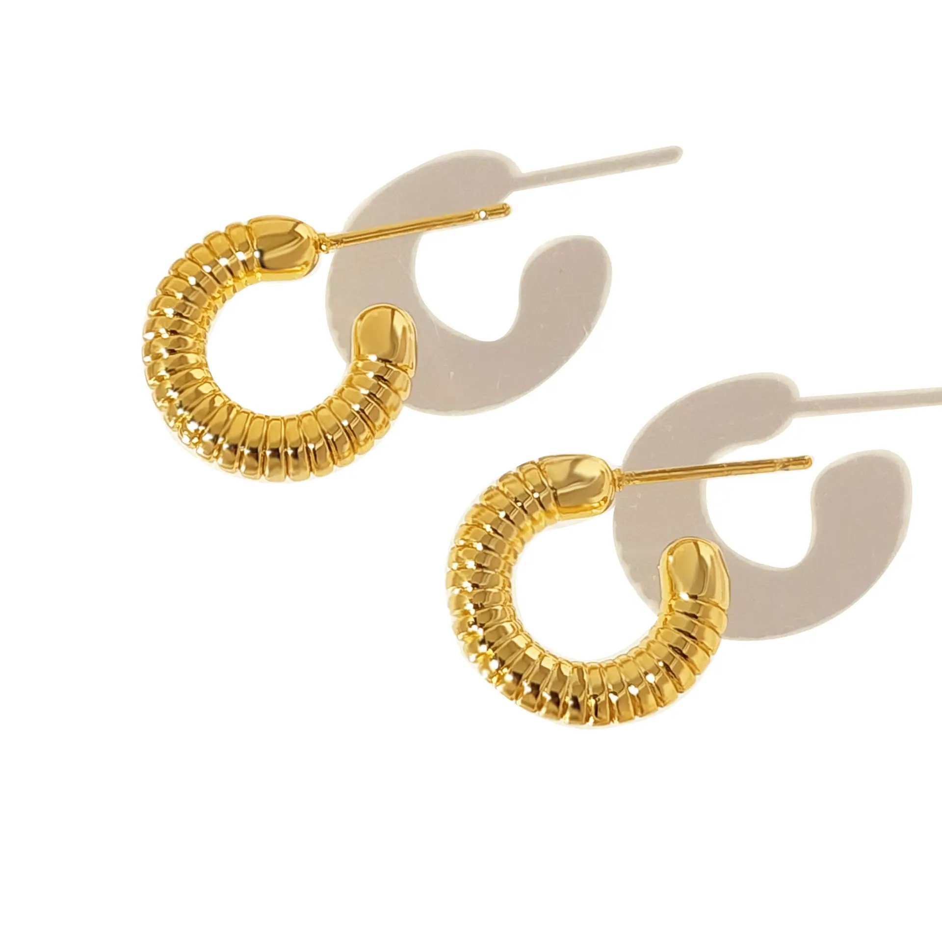 chunky cc stud earrings new design gold plated earrings women jewelry 18k gold plated hypoallergenic hoop earrings jewel