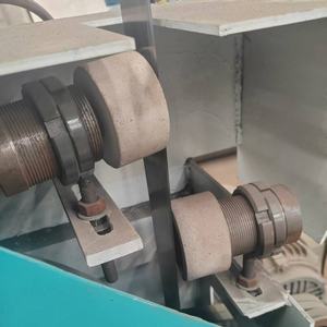 Machine à trancher les feuilles de <span class=keywords><strong>PVC</strong></span> Petite machine à trancher les tampons en éponge Machine de découpe de panneaux de fibres de type à poussée manuelle - Product Image 5