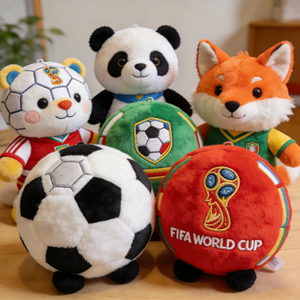 Peluches personnalisées des mascottes de la Coupe du Monde de Football 2026 (Canada, Mexique, États-Unis) et peluche dorée du monde, peluches Maple Zayu Clutch - Product Image 1