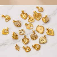 Colgantes de Acero Inoxidable Chapados en Oro con Forma de Corazón para Fabricación de Joyas DIY, 19 Estilos de Colgantes con Circonitas, Hipoalergénicos, al por Mayor