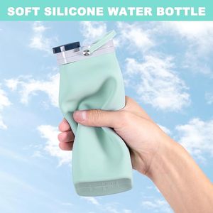 Bouteille d'eau de sport pliable réutilisable en silicone sans BPA, portable et étanche - Product Image 3
