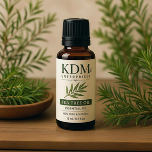 Aceite de árbol de té natural de alta calidad de Kdm Enterprises para aromaterapia, cuidado de la piel, cosméticos y cuidado personal en grandes cantidades. - Product Image 1