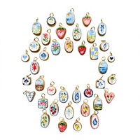 Nouveau Collier Métallique Coloré Style Européen et Américain, Motifs Dopamine, Émail Goutte d'Huile, Floral, Fraise, Crabe, Cœur, Pendentif Inaltérable