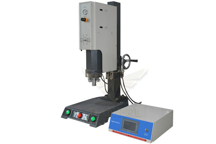 15KHz & 20KHz Desktop Computer Type Digital Auto-Tuning Ultrasonic Welding Plastic Machine