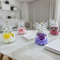 Dôme en verre éternel avec têtes de roses préservées, petit ange, ornement cadeau pour Noël, la Saint-Valentin, la fête des mères